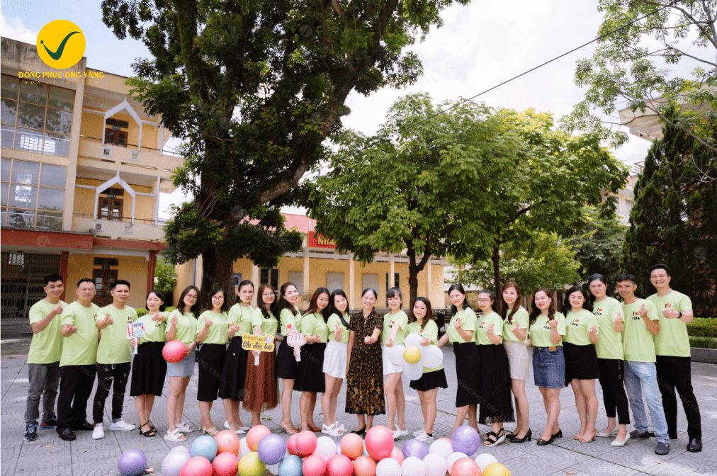 Tham khảo một số mẫu áo đồng phục họp lớp 17 năm trường THPT Hồng Quang HOT nhất