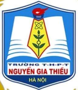 logo trường thpt nguyễn gia thiều do cựu sinh viên khóa 1962 - 1965 - họa sĩ Phạm Ngọc Khôi thiết kế. Được sử dụng từ năm 1995 cho đến nay.